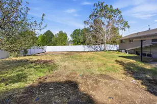 810 E Maple St, Mapleton, UT 84664 - Photo 24
