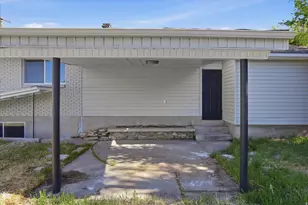 810 E Maple St, Mapleton, UT 84664 - Photo 32