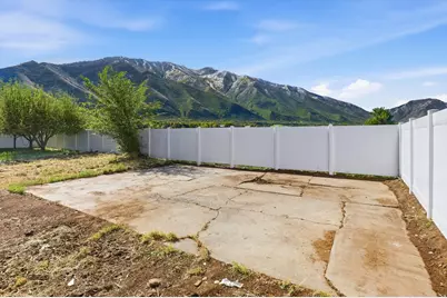 810 E Maple St, Mapleton, UT 84664 - Photo 28