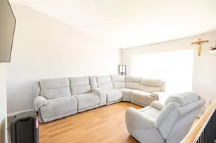 8116 W Meadow Vista Ct, Magna, UT 84044 - Photo 6