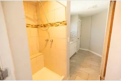 8116 W Meadow Vista Ct, Magna, UT 84044 - Photo 18