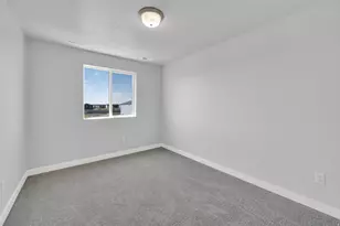 2316 W Lydia Ln S, Syracuse, UT 84075 - Photo 20