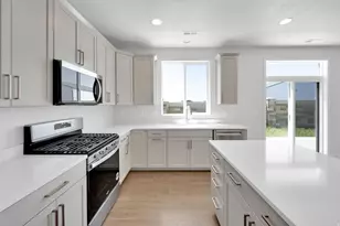 2316 W Lydia Ln S, Syracuse, UT 84075 - Photo 10