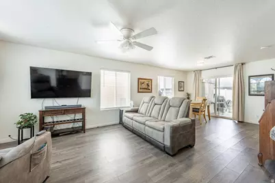 290 S 1200 E #16, Saint George, UT 84790 - Photo 2