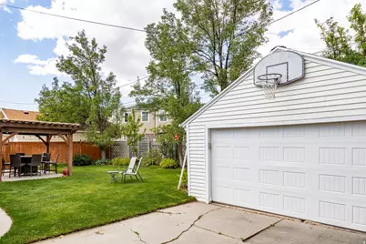 1877 E Harrison Ave, Salt Lake City, UT 84108 - Photo 24