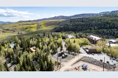 539 N Half Circle Dr, Brian Head, UT 84719 - Photo 16