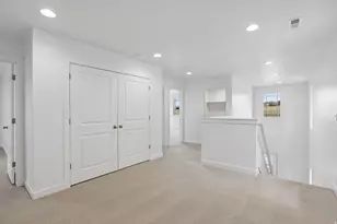 7012 W Terraine Rd, West Jordan, UT 84081 - Photo 18