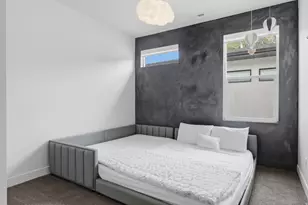 5653 S Bamburgh View Circle, Murray, UT 84107 - Photo 32