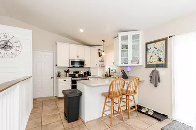220 S 425 W, Providence, UT 84332 - Photo 8