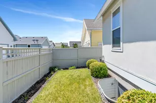 10601 S Wistful Way W, South Jordan, UT 84009 - Photo 20
