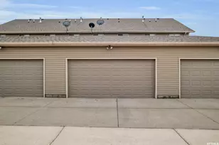 490 E 700 South S, Clearfield, UT 84015 - Photo 22