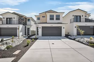 2324 E Kiabito Ln, Saint George, UT 84790 - Photo 2