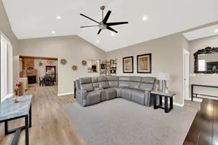 1121 N Willow Ln W, Midway, UT 84049 - Photo 4