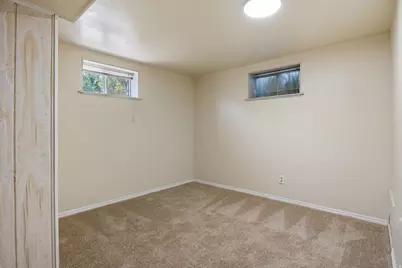 7318 S 2700 W, West Jordan, UT 84084 - Photo 26