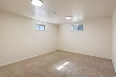 7318 S 2700 W, West Jordan, UT 84084 - Photo 20