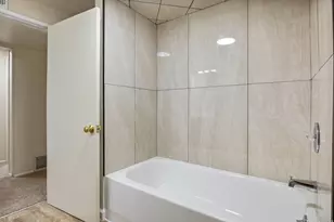 7318 S 2700 W, West Jordan, UT 84084 - Photo 24
