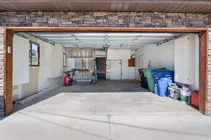 7318 S 2700 W, West Jordan, UT 84084 - Photo 36