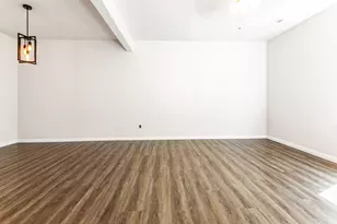 7142 S Kristilyn Ln, West Jordan, UT 84084 - Photo 4