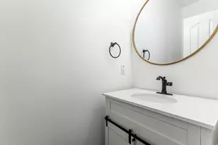 7142 S Kristilyn Ln, West Jordan, UT 84084 - Photo 18