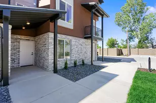 644 28th St, Ogden, UT 84403 - Photo 2