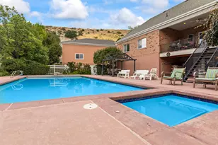 8908 S Cobble Canyon Circle, Sandy, UT 84093 - Photo 132