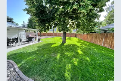 8032 S Adams St, Midvale, UT 84047 - Photo 22