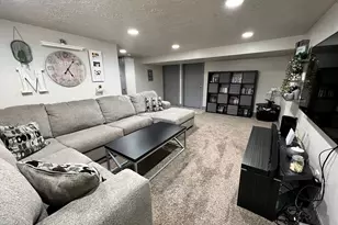 8032 S Adams St, Midvale, UT 84047 - Photo 10