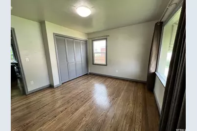 8032 S Adams St, Midvale, UT 84047 - Photo 8