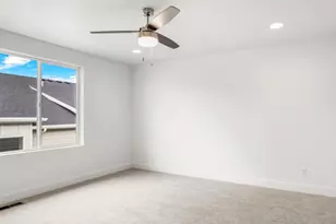 574 N Bourdons River St, Garden City, UT 84028 - Photo 18