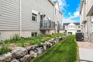 574 N Bourdons River St, Garden City, UT 84028 - Photo 26