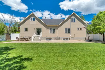 1230 N Farm Lane Cir, Orem, UT 84057 - Photo 2