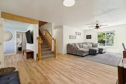 1230 N Farm Lane Cir, Orem, UT 84057 - Photo 4