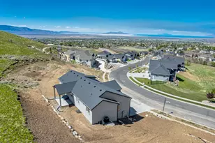 702 Oakridge Dr, Tooele, UT 84074 - Photo 30