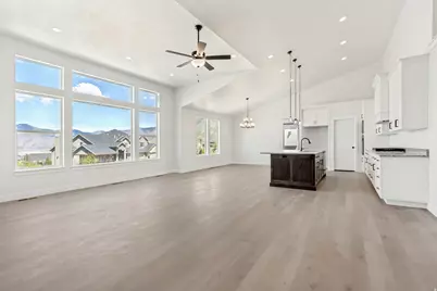 702 Oakridge Dr #701, Tooele, UT 84074 - Photo 8