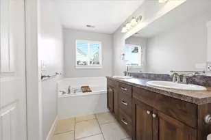 2854 W Bear Ridge Way, Lehi, UT 84043 - Photo 16