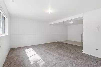 7059 S 1850 E, Cottonwood Heights, UT 84121 - Photo 32