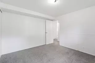 7059 S 1850 E, Cottonwood Heights, UT 84121 - Photo 24