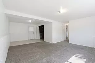 7059 S 1850 E, Cottonwood Heights, UT 84121 - Photo 30