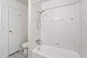 7059 S 1850 E, Cottonwood Heights, UT 84121 - Photo 18