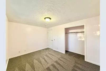 4805 S 3100 W, Roy, UT 84067 - Photo 16
