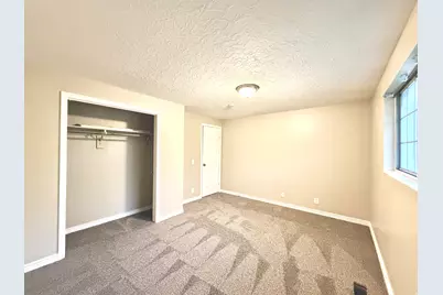 4805 S 3100 W, Roy, UT 84067 - Photo 12