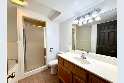 4805 S 3100 W, Roy, UT 84067 - Photo 24