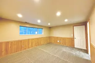 4805 S 3100 W, Roy, UT 84067 - Photo 20