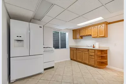 649 E Duck Creek Cir, Murray, UT 84107 - Photo 22