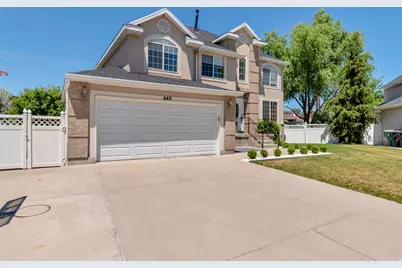 649 E Duck Creek Cir, Murray, UT 84107 - Photo 2