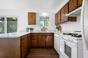 1487 N 700 W, West Bountiful, UT 84087 - Photo 6