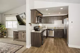 2452 W 500 S, Springville, UT 84663 - Photo 8
