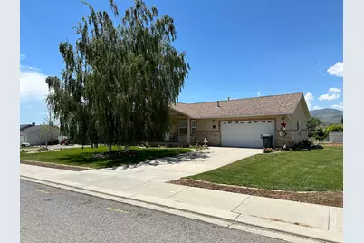 525 N 100 E, Fairview, UT 84629 - Photo 2