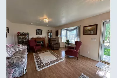 525 N 100 E, Fairview, UT 84629 - Photo 6