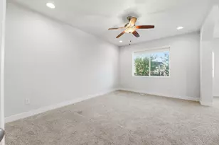 6471 W Newton Farm Dr, West Valley, UT 84128 - Photo 24